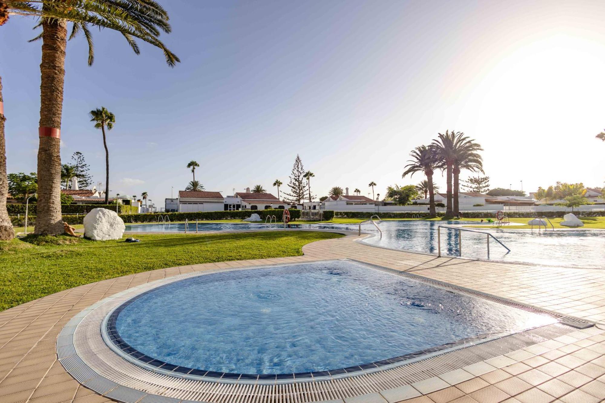 Oasis Holycan - By Gestion Vacacional Canarias Сан-Бартоломе Экстерьер фото