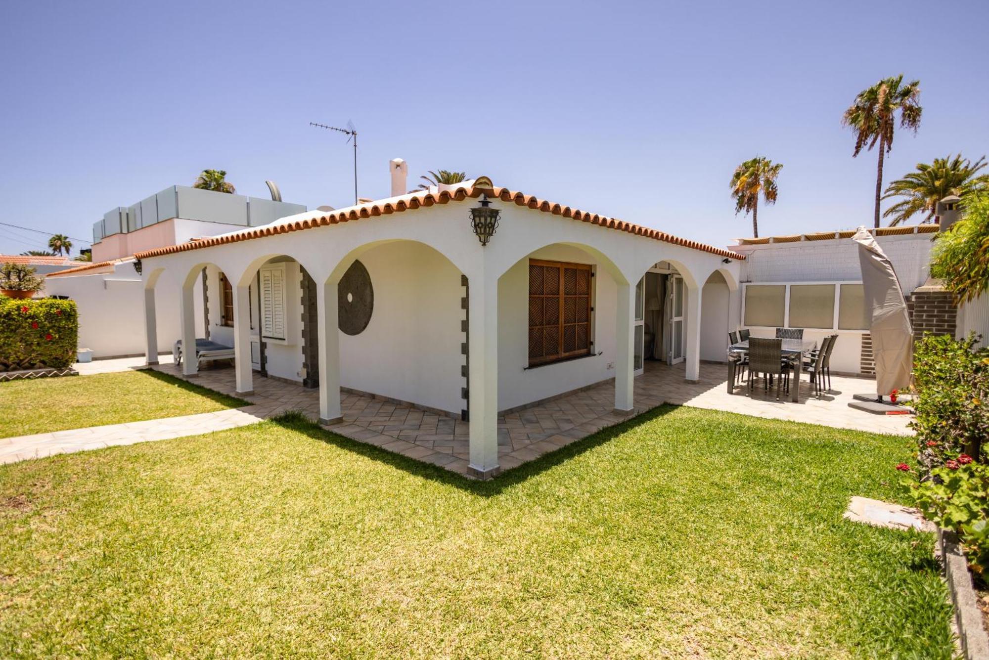 Oasis Holycan - By Gestion Vacacional Canarias Сан-Бартоломе Экстерьер фото
